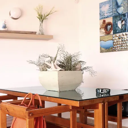 Holiday home Famaraprimeralinea Famara